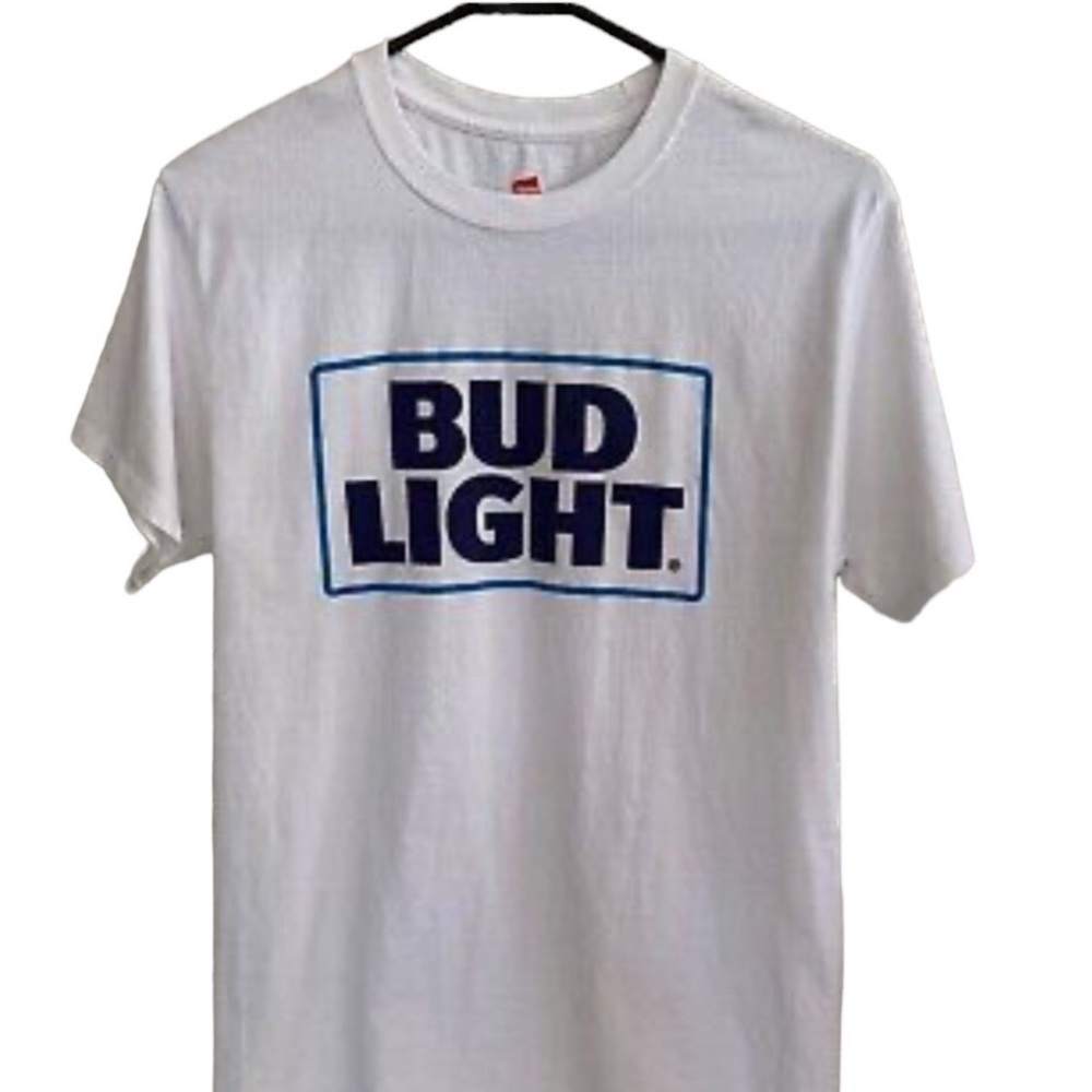 BUD LIGHT T-SHIRT SIZE 2XL      HANES NANO New Without Tags